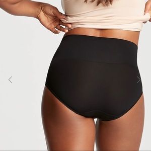 Yummie Ultralight Seamless Shaping Brief Underwear Tummy Control Black L/XL